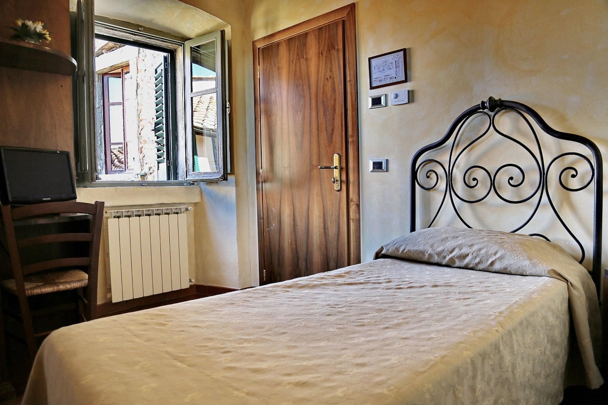 Hotel Italia Кортона Экстерьер фото