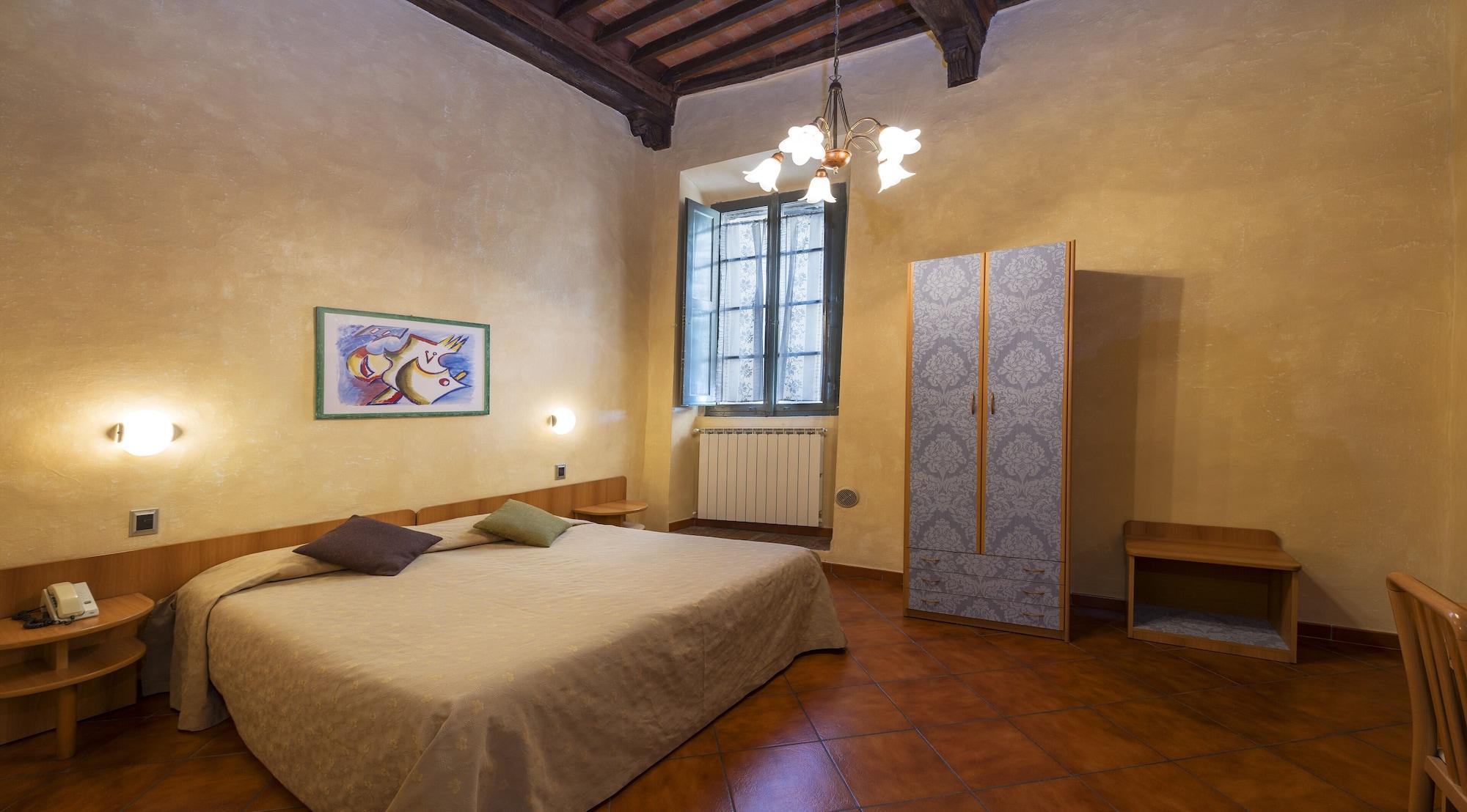 Hotel Italia Кортона Экстерьер фото