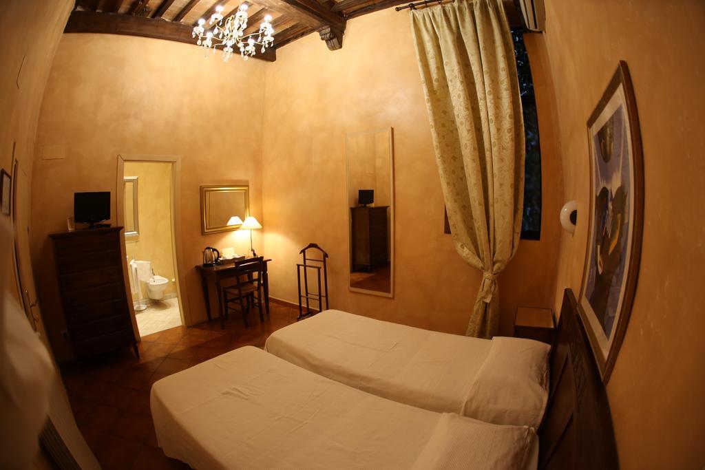 Hotel Italia Кортона Номер фото